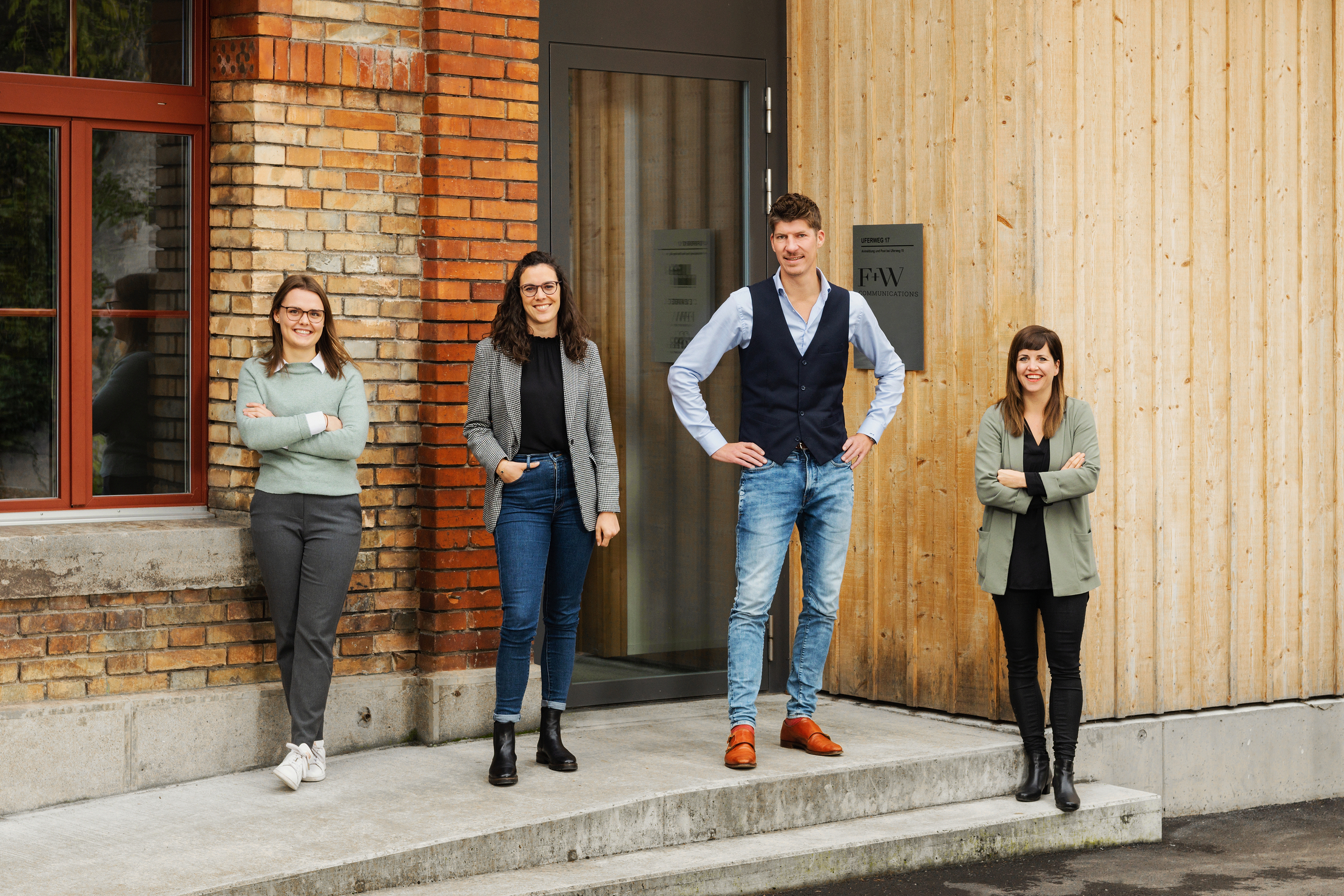 Das Team der Kommunikationsagentur F+W Communications in Bern.